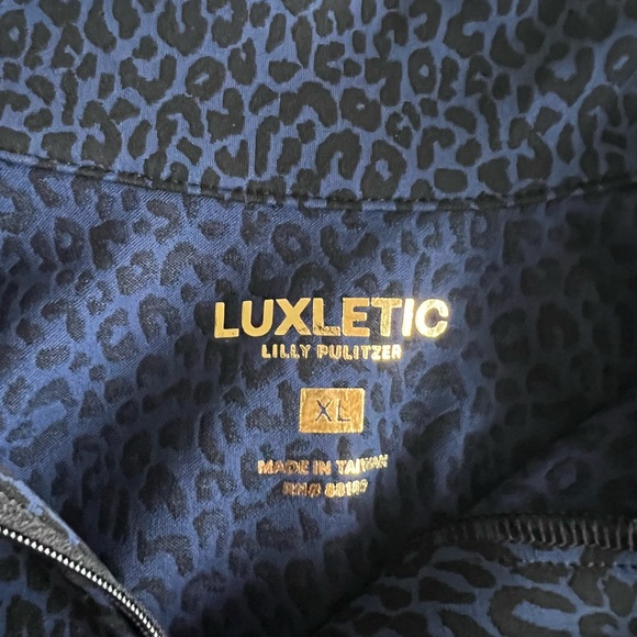 Lilly Pulitzer UPF 50+ Luxletic Sur Mer Half Zip Sunguard Pullover NWT Size XL - Picture 6 of 7